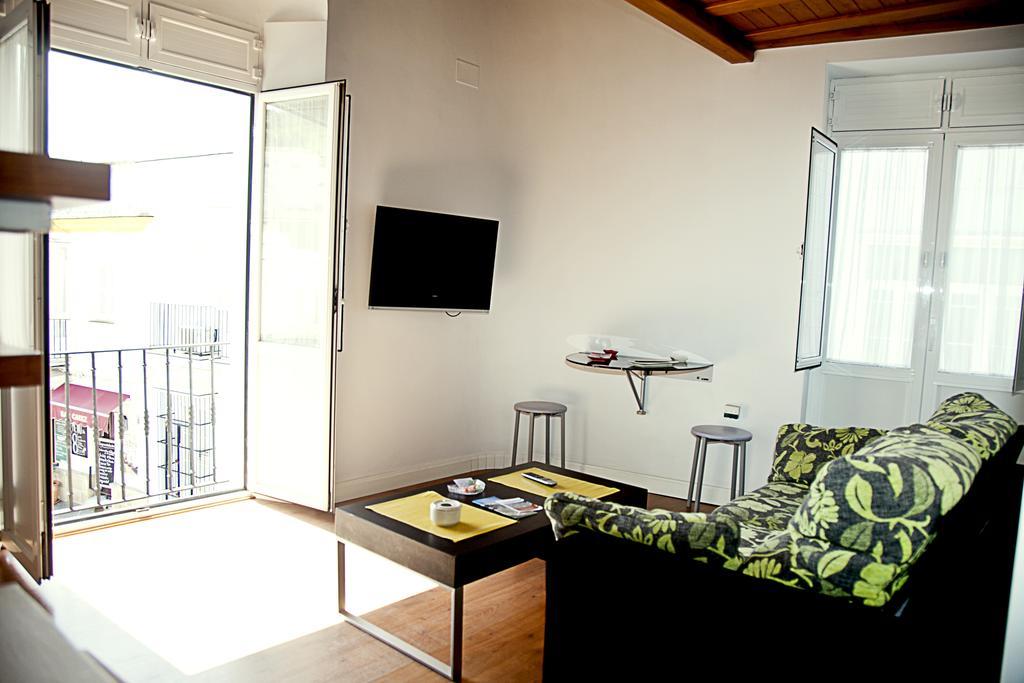 Apartamentos La Casa de la Alameda Medina-Sidonia Ruang foto